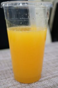 ライフ桜新町にあるジュースバーで買ったとっても美味しいオレンジジュース